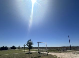 52496 S County Road 186, Gage, OK 73843