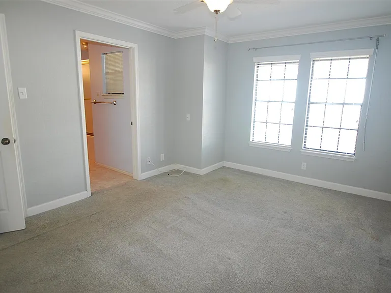 3100 75th St #3 — Photo 15