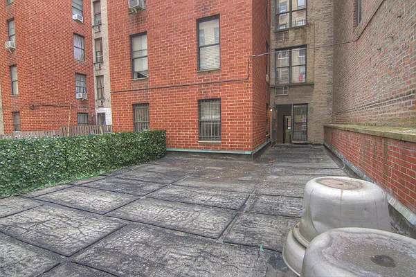 Rented by Guidance Realty Corp. | media 35