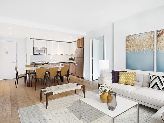 4th image of 2614 Jackson Ave APT 14A