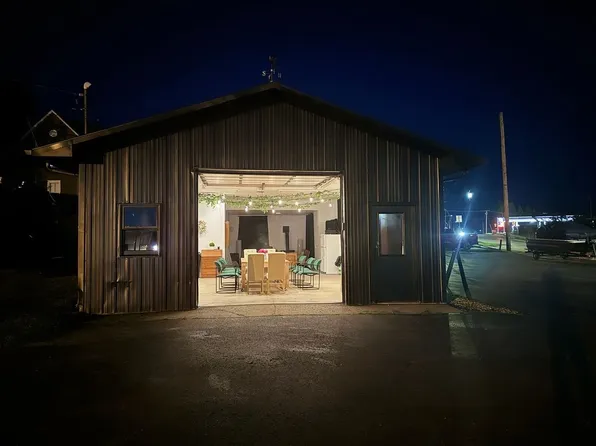 203 Mill St, East Jordan, MI 49727