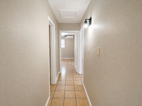 5th image of 2401 Hadley Ave