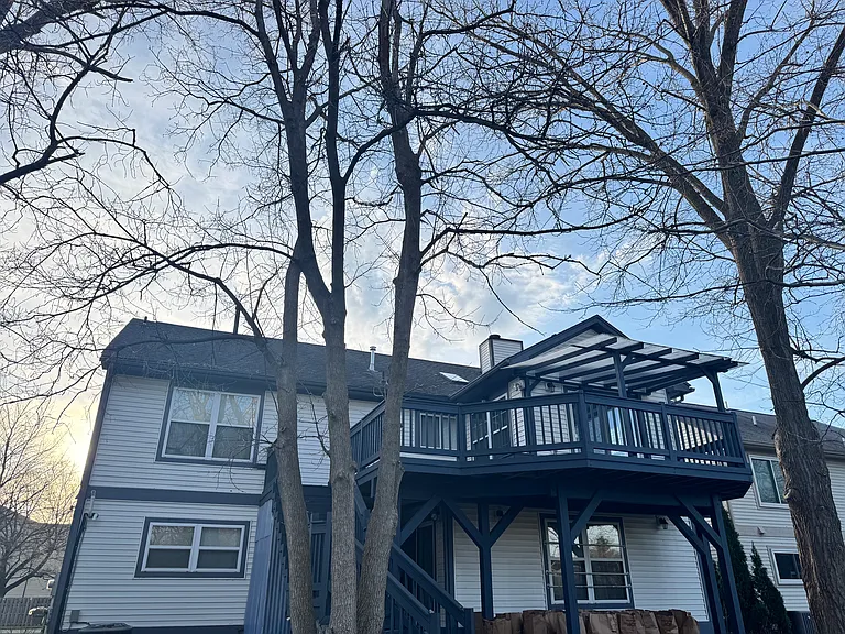 915 Huntclub Blvd — Photo 21
