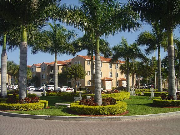 5th image of 6420 NW 114th Ave APT 1302
