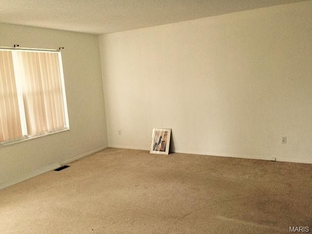 2nd image of 2420 Central Parkway Dr