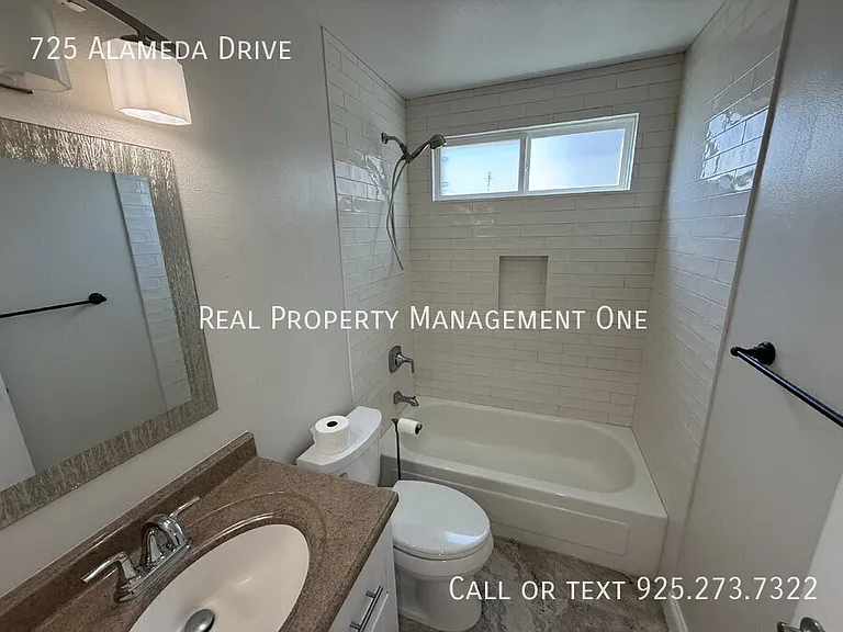 725 Alameda Dr — Photo 12