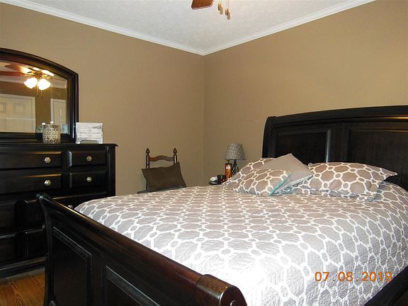 4th image of 161 Hartland Dr