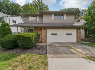 2141 Halcyon Rd, Beachwood, OH 44122