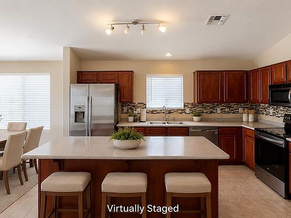 4th image of 15213 N LUNA Street
