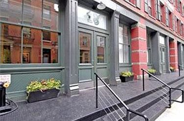 5th image of 18 Leonard St APT 4B