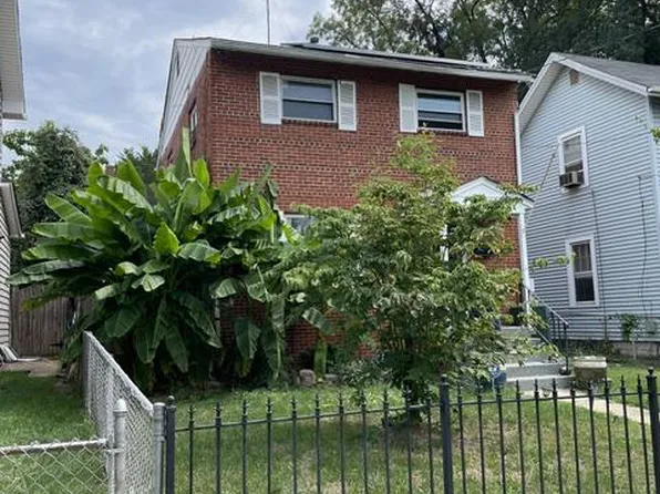 19 Anacostia Rd NE, Washington, DC 20019