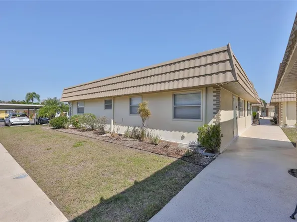 202 Bedford St APT 68, Sun City Center, FL 33573