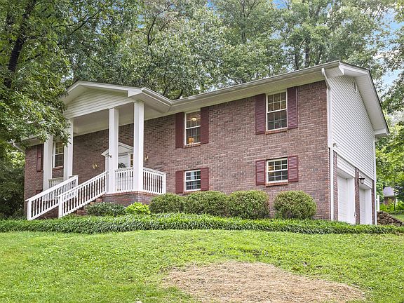 2nd image of 506 S Palisades Dr