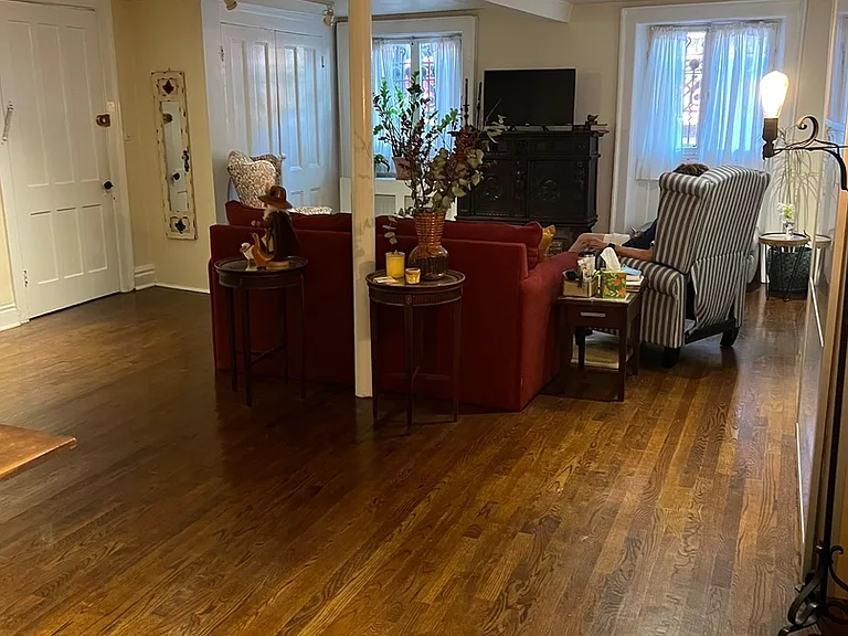 255 Henry St #1 — Photo 7