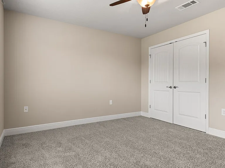 4599 Belvedere Cir — Photo 23