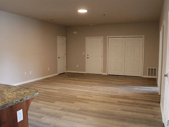 5th image of 665 Heyburn Ave W #1104 & 1204