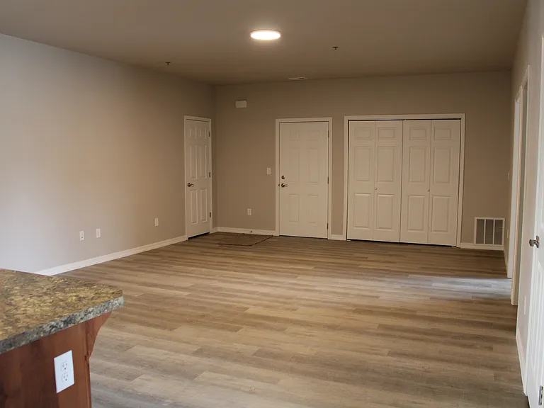 665 Heyburn Ave W #1104 & 1204 — Photo 5