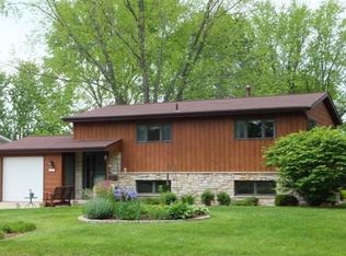 113 Edward St, Verona, WI 53593