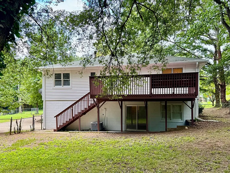 508 Landers Dr SW — Photo 24
