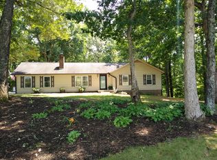 105 Country Acres Rd, Walhalla, SC 29691