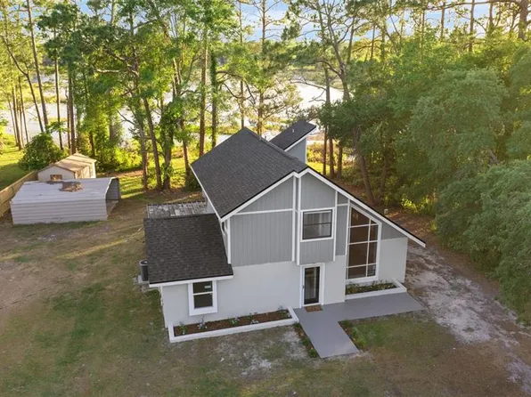 2449 E Lake Dr, Deland, FL 32724