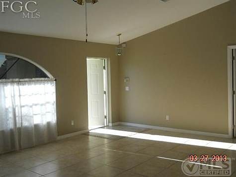 4th image of 1504 Lincoln Ave