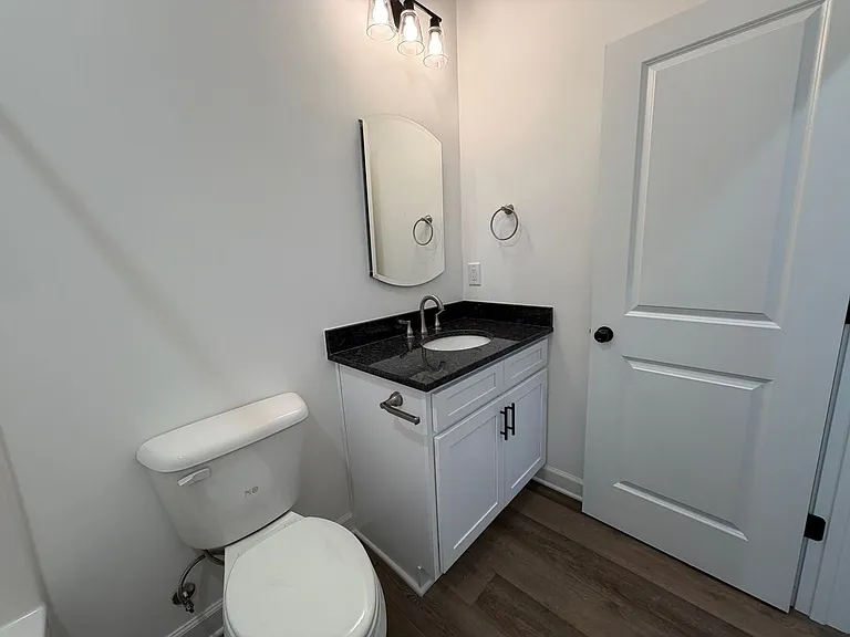 11 Beech St NE — Photo 16