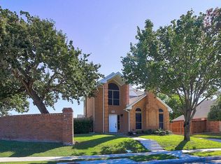 489 Sandy Knoll Dr, Coppell, TX 75019