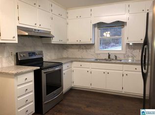 669 Ridge Top Cir, Birmingham, AL 35206