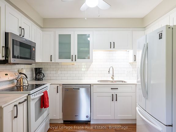 3rd image of 383 Old Surrey Ln