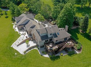 200 Sioux Ct, Galena, IL 61036