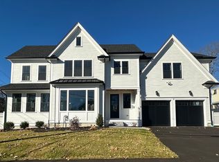 31 Lester St, Needham, MA 02494