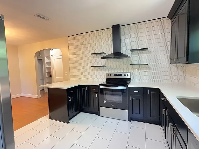 216 Glen Echo Dr #2 — Photo 5