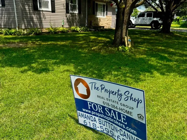 108 Davis Ave, Norris City, IL 62869