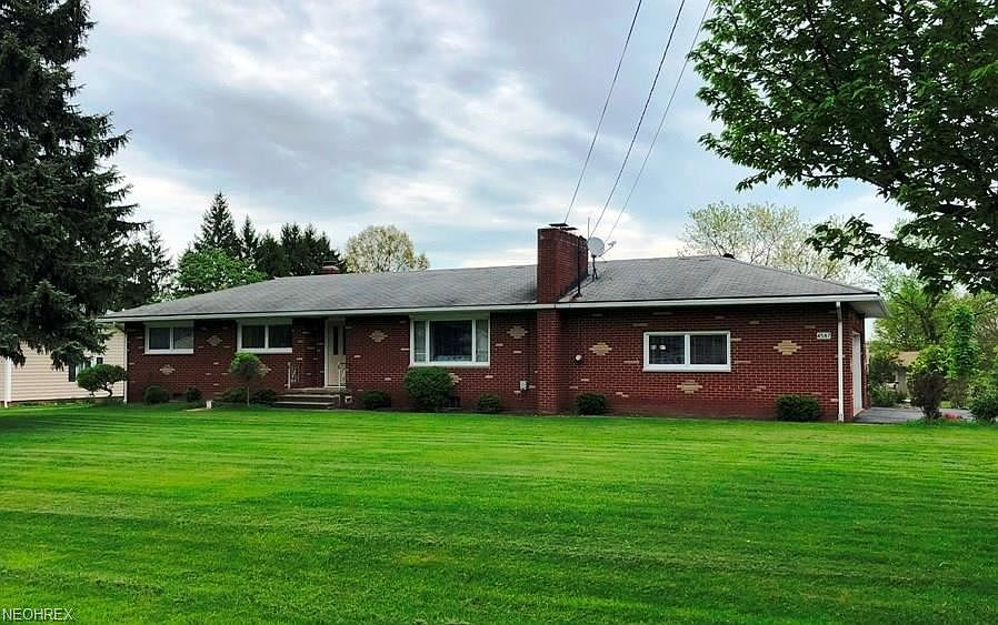 1st image of 4587 Garrett Dr