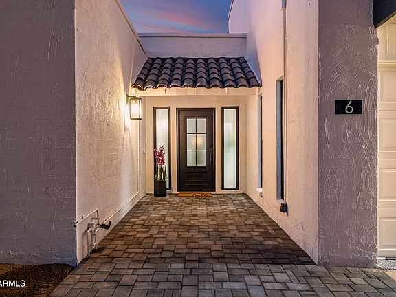 3rd image of 6 E PIPING ROCK Road