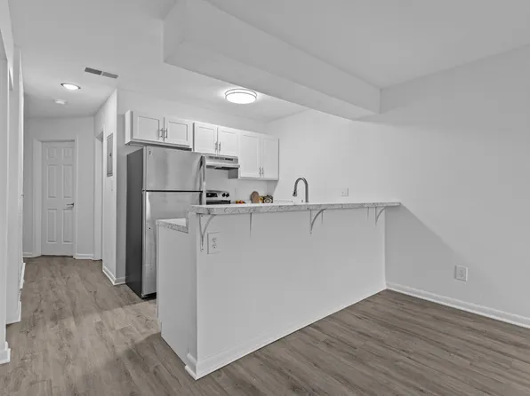 Capitol Village - Lansing, MI