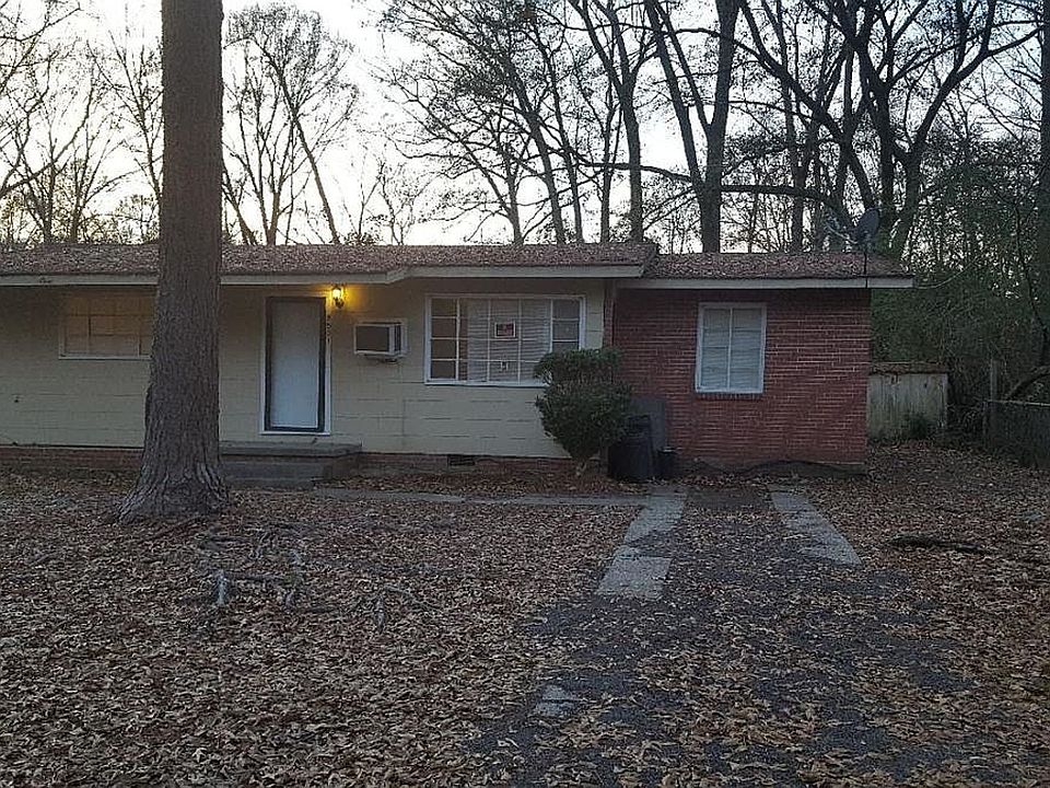 1st image of 3503 Rosemary Ave