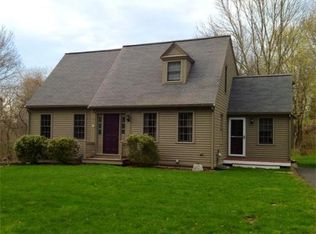 39 R Stafford St, Plymouth, MA 02360