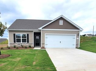 125 Courtland Dr, King, NC 27021