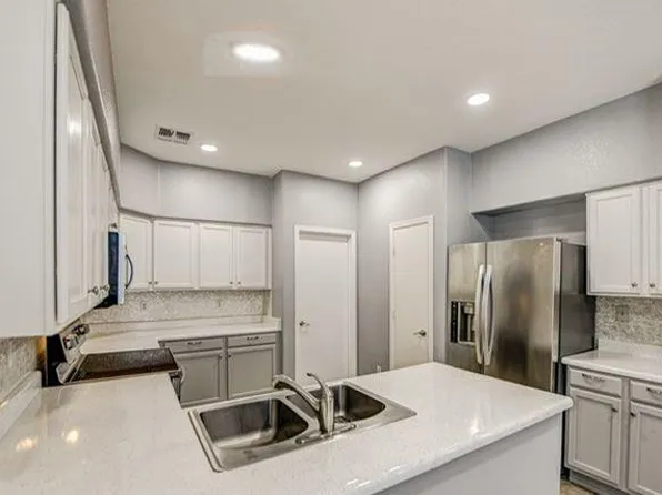 712 S Jesse St, Chandler, AZ 85225