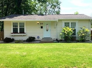 8598 Engler Ave, Saint Louis, MO 63114