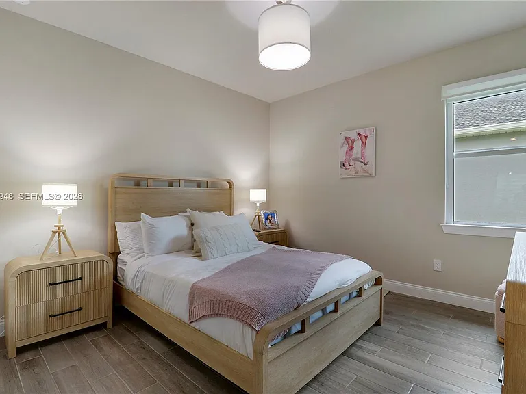 6489 NW Cloverdale Ave — Photo 30