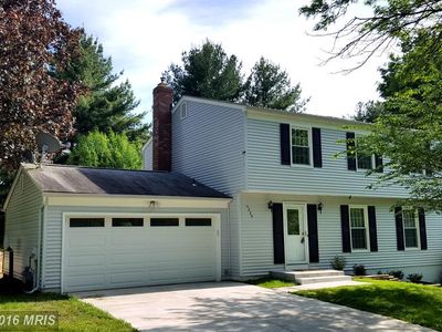 5226 Farm Pond Ln, Columbia, MD, 21045