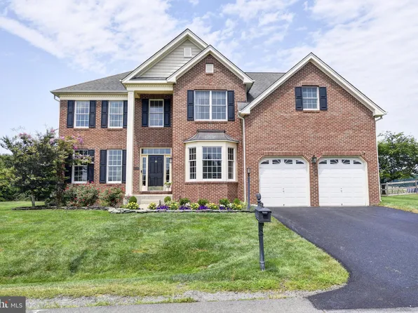 43314 Farewell Dance Dr, Leesburg, VA 20176