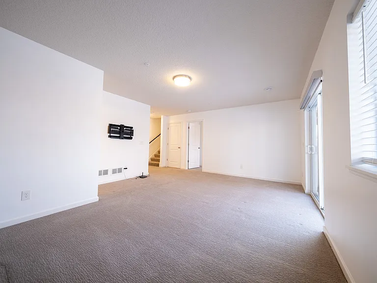 13369 Bronze Pkwy — Photo 24