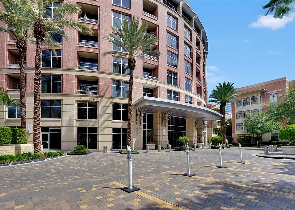 1st image of 1901 Post Oak Blvd APT 1115