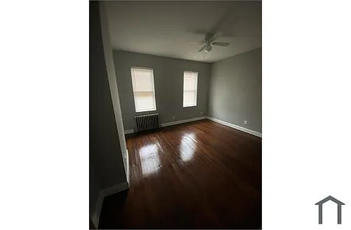 740 E Hilton St Photo 1