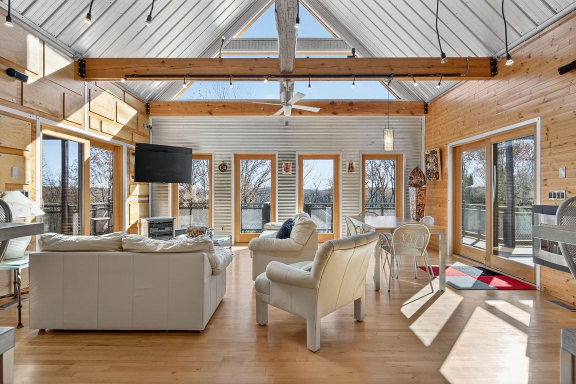 next background image