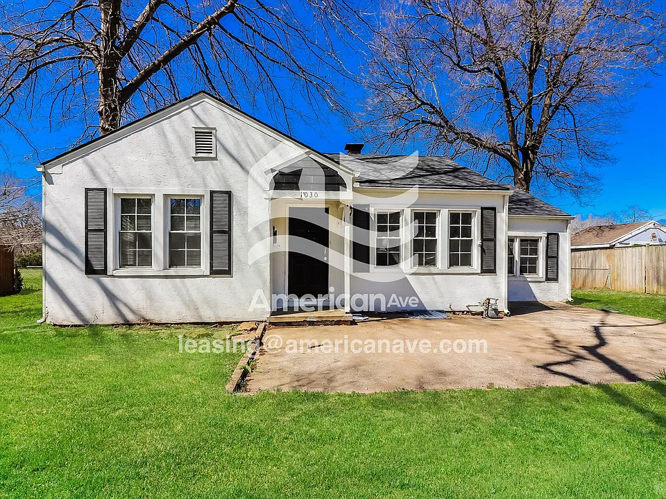 1030 S 57th Ter